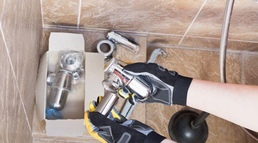 Professional gutter cleaning in Enterprise, MS